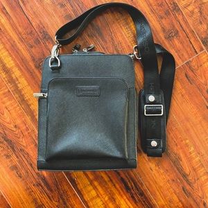 Henderson leather bag